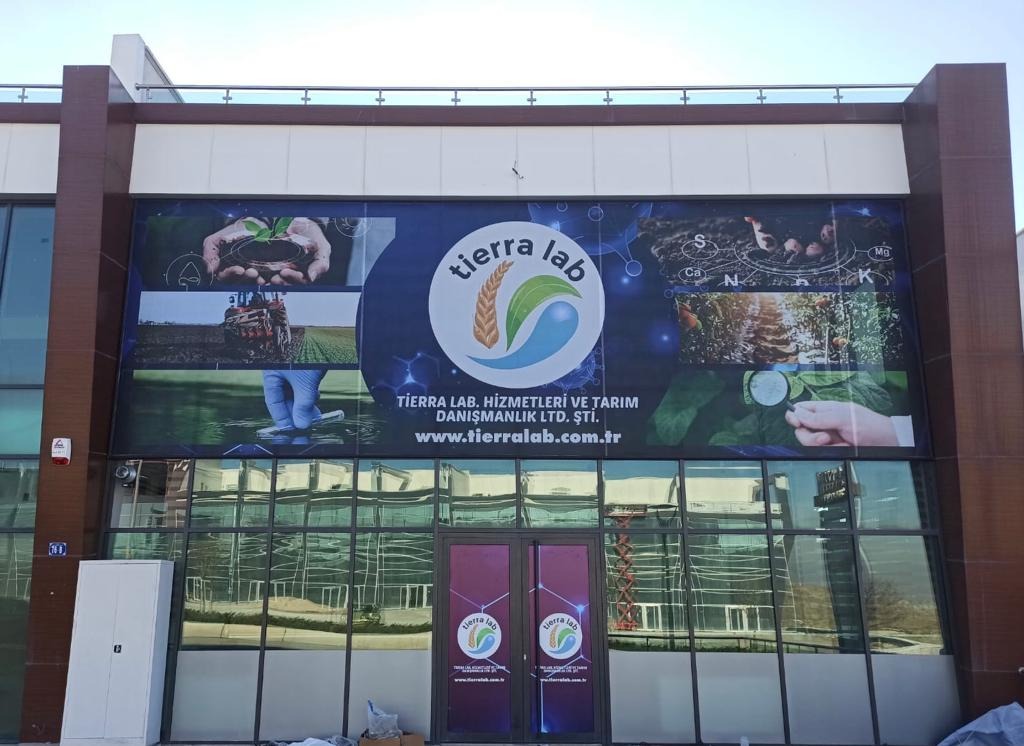 Tierra Lab Bina Dış Görünümü